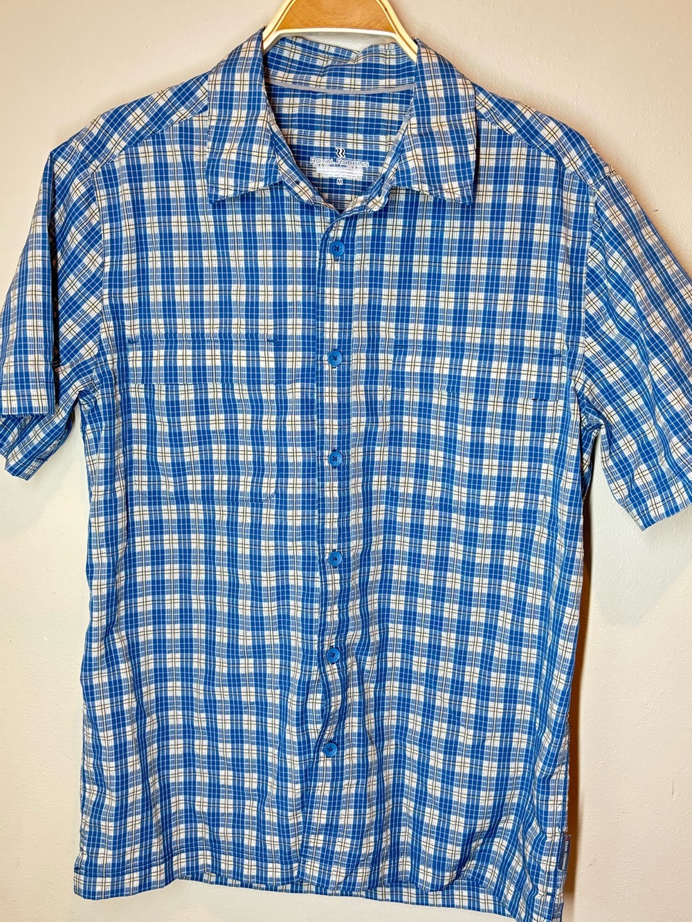 Royal Robbins Blue Plaid Short-Sleeve Button-Up Shirt, wrinkle free, medium